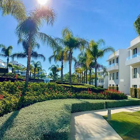 Apartment The Lagoon Cataleya Heated Pool Estepona